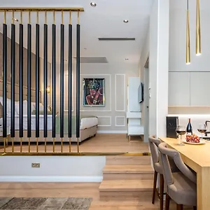 Otel Veyron &